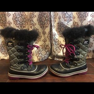 Sorel Joan of Arctic Winter Snow Boots size 7